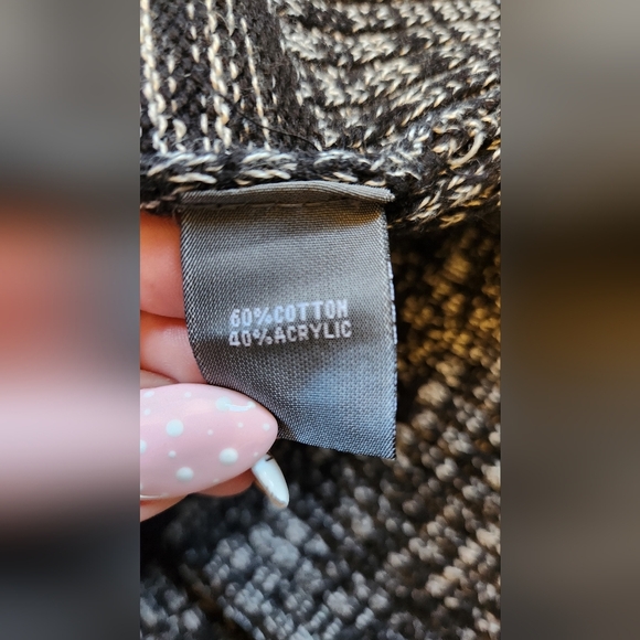 Kenneth Cole Reaction zipper sweater - Picture 7 of 7